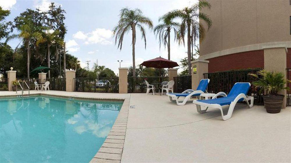 Holiday Inn Express Hotel & Suites Bartow By Ihg Exterior foto