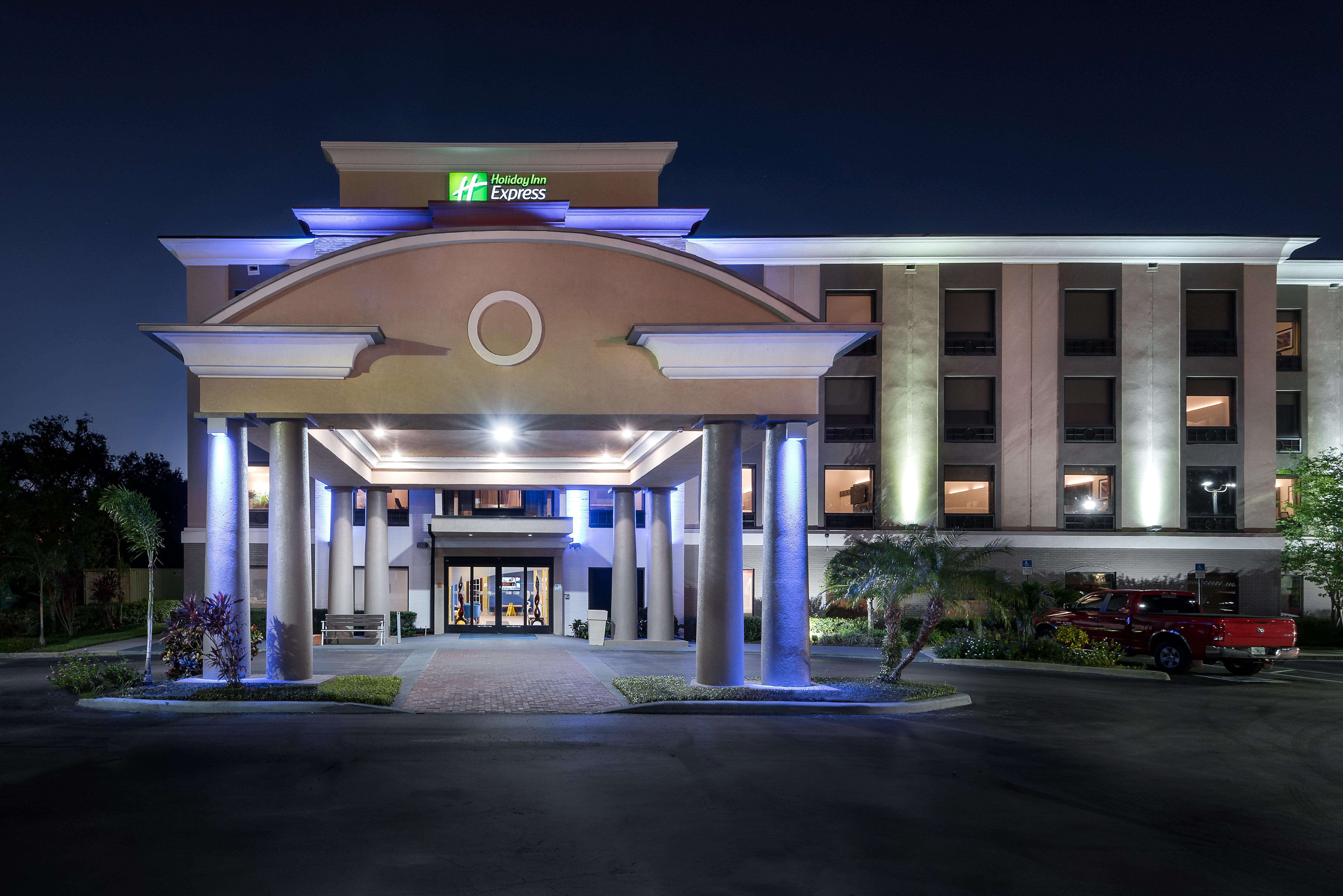 Holiday Inn Express Hotel & Suites Bartow By Ihg Exterior foto