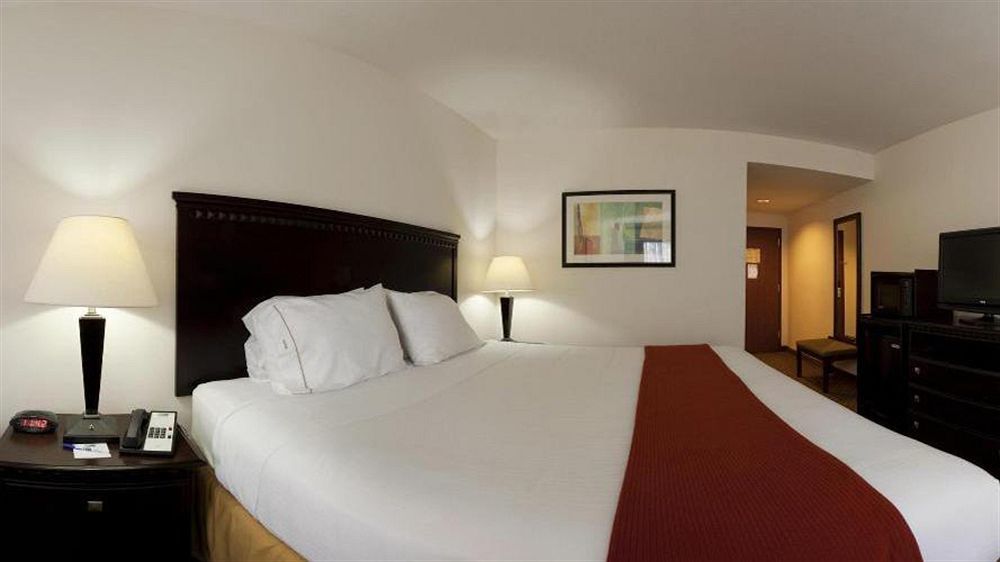 Holiday Inn Express Hotel & Suites Bartow By Ihg Exterior foto
