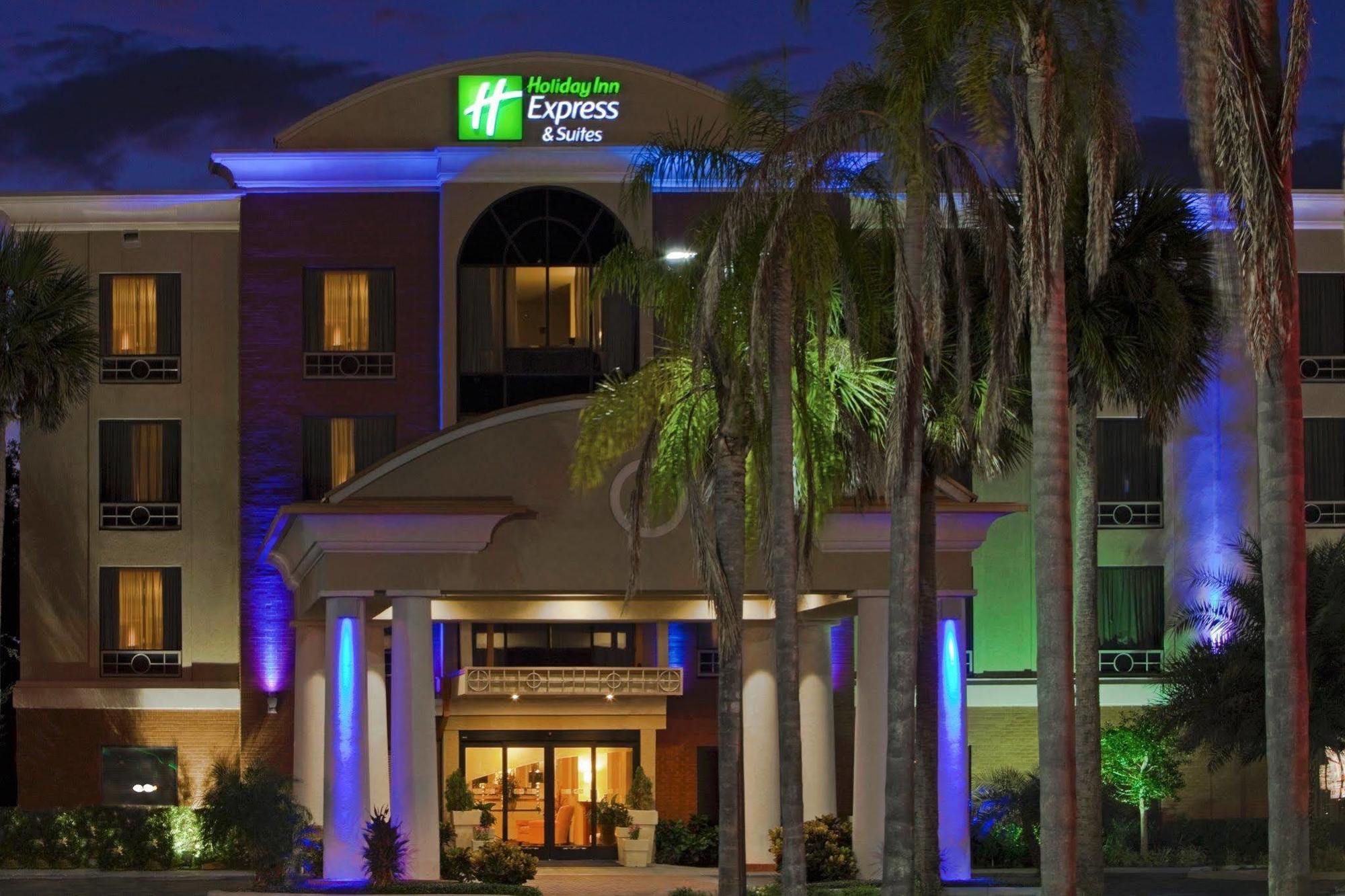 Holiday Inn Express Hotel & Suites Bartow By Ihg Exterior foto